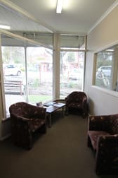 1/11 Howe Street Daylesford VIC 3460 - Image 3