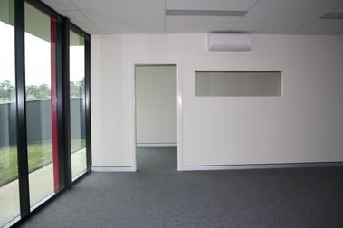 7C 15 Henry Street Loganholme QLD 4129 - Image 3