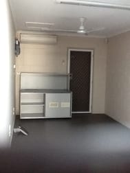 1/4 Burns Street Mackay QLD 4740 - Image 3