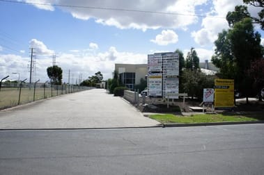 16/7-9 Dunstans Court Reservoir VIC 3073 - Image 2