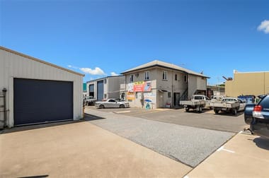 35 Toolooa Street South Gladstone QLD 4680 - Image 2