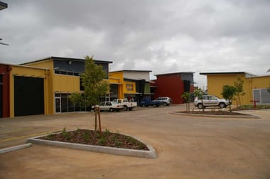 8/189 Anzac Avenue Harristown QLD 4350 - Image 1