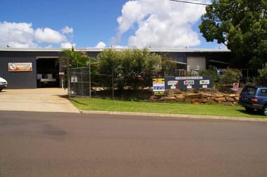 2/9 Progress Court Harlaxton QLD 4350 - Image 2
