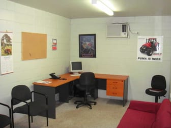 B & C/388 Taylor Street Glenvale QLD 4350 - Image 2