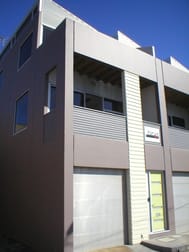 1/12 Gladstone Place South Melbourne VIC 3205 - Image 2
