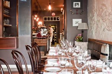 Click to view all images 42 Fitzroy Street St Kilda VIC 3182 - Image 1