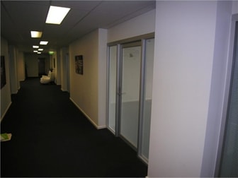 9/349-351 Bluff Road Hampton VIC 3188 - Image 2