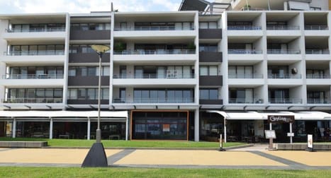 2/15 Honeysuckle Drive Newcastle NSW 2300 - Image 1