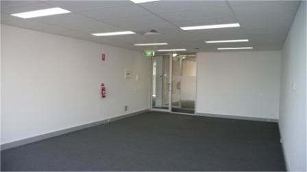 18/70 Racecourse Road North Melbourne VIC 3051 - Image 2