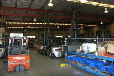 68 Achievement Crescent Acacia Ridge QLD 4110 - Image 2
