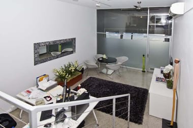 2/299 Liverpool Street Darlinghurst NSW 2010 - Image 2