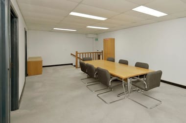 15 Abbott Street Fairfield VIC 3078 - Image 3