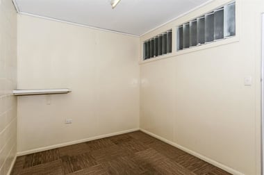 515 Ruthven St Toowoomba QLD 4350 - Image 2