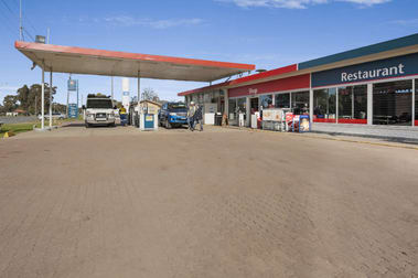 295 Murray Street Finley NSW 2713 - Image 3