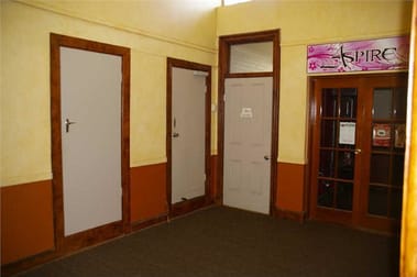 2/217 Margaret Street Toowoomba City QLD 4350 - Image 2