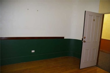 2/217 Margaret Street Toowoomba City QLD 4350 - Image 3