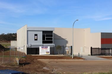 22 Kurrle Road Sunbury VIC 3429 - Image 2