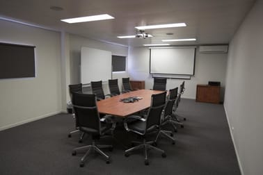 Click to view all images 4 Capricorn Street Gracemere QLD 4702 - Image 3