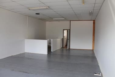 18 Spring Square Hallam VIC 3803 - Image 2