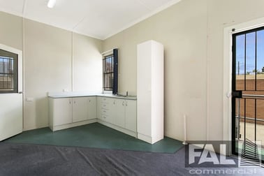 Shop  3B/20 Tavistock Street Oxley QLD 4075 - Image 3