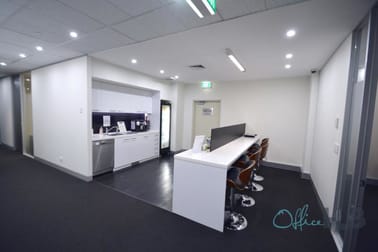 7/525 Collins Street Melbourne VIC 3000 - Image 2