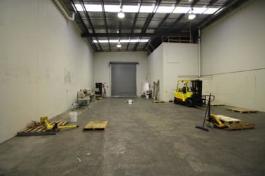 Unit 2/11-17 Cyber Loop Dandenong VIC 3175 - Image 3