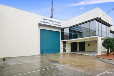 6 Spireton Place Pendle Hill NSW 2145 - Image 2