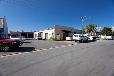 11 Nesbit Southport QLD 4215 - Image 3