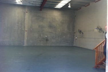 2/3 Samantha Place Smeaton Grange NSW 2567 - Image 1