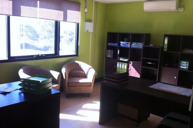 2/3 Samantha Place Smeaton Grange NSW 2567 - Image 2