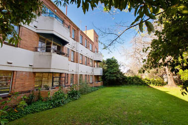 2 Garden Avenue East Melbourne VIC 3002 - Image 2