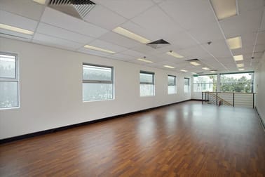 216 Lorimer Street Port Melbourne VIC 3207 - Image 3