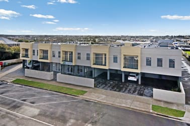 66 Julia Street Portland VIC 3305 - Image 1