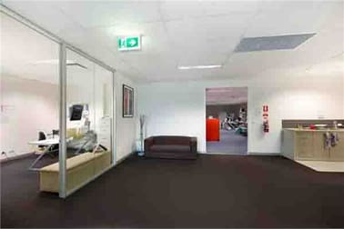 3/11-13 Phillip Court Port Melbourne VIC 3207 - Image 3