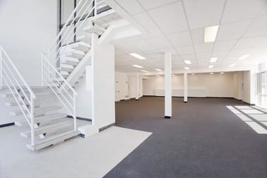 8 Yarra Street Hawthorn VIC 3122 - Image 3