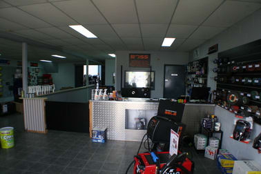 Suite 1/90 Aumuller Street Portsmith QLD 4870 - Image 3