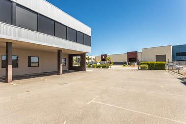 72 Boulder Road Malaga WA 6090 - Image 2