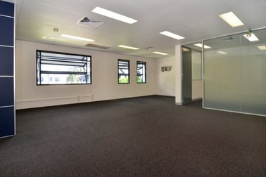 3B/76 Doggett Street Newstead QLD 4006 - Image 3