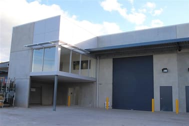 2/8 Shaban St Albion Park Rail NSW 2527 - Image 1