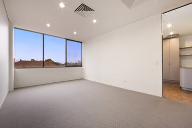 33/456 St Kilda Road Melbourne VIC 3000 - Image 1