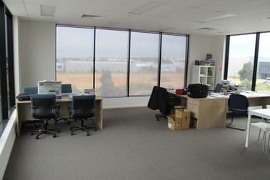 Unit 2/19 Technology Circuit Hallam VIC 3803 - Image 2