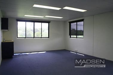 4/119 Gardens Drive Willawong QLD 4110 - Image 2