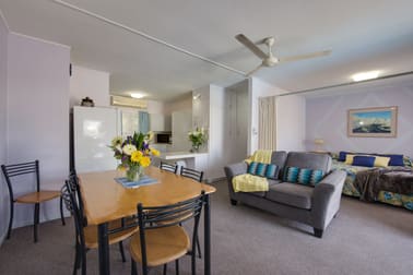 Click to view all images 215 Nebo Road Mackay QLD 4740 - Image 3