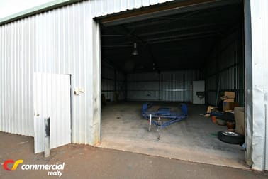 Rear Unit/21 Sweny Drive Australind WA 6233 - Image 3