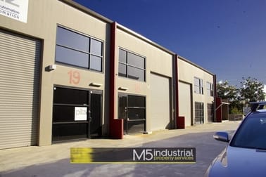 17/3 Kelso Moorebank NSW 2170 - Image 2