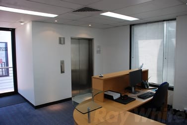Suite 25a,/20 Park Road Milton QLD 4064 - Image 2