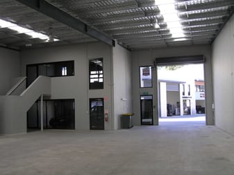 7 /15  John Duncan Ct Varsity Lakes QLD 4227 - Image 3