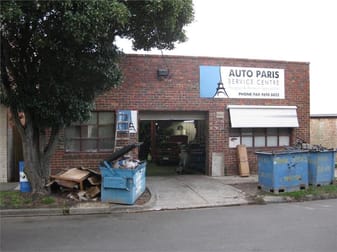 4 Rowenr Court Box Hill VIC 3128 - Image 1