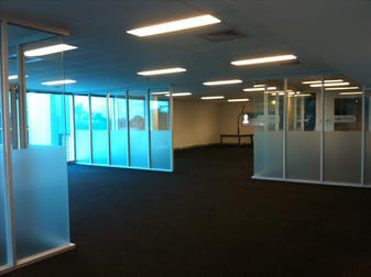 1/320 Lorimer Street Port Melbourne VIC 3207 - Image 3