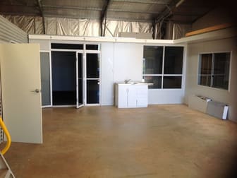 2/9 Progress Court Harlaxton QLD 4350 - Image 3